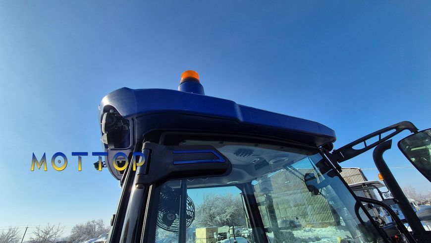 Минитрактор RD-404С Forte с кабиной 4048974 фото
