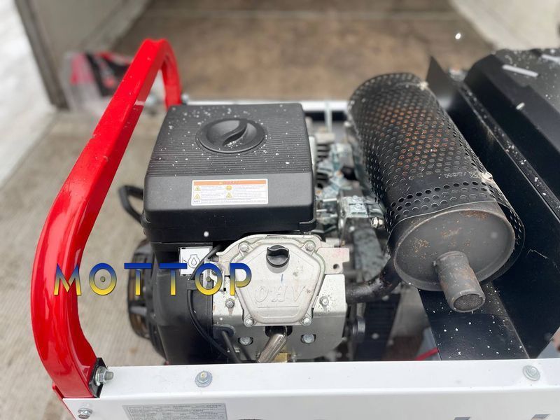 Бензиновий генератор GoldMoto GM12TBJG 12 KVA 380V 12562 фото