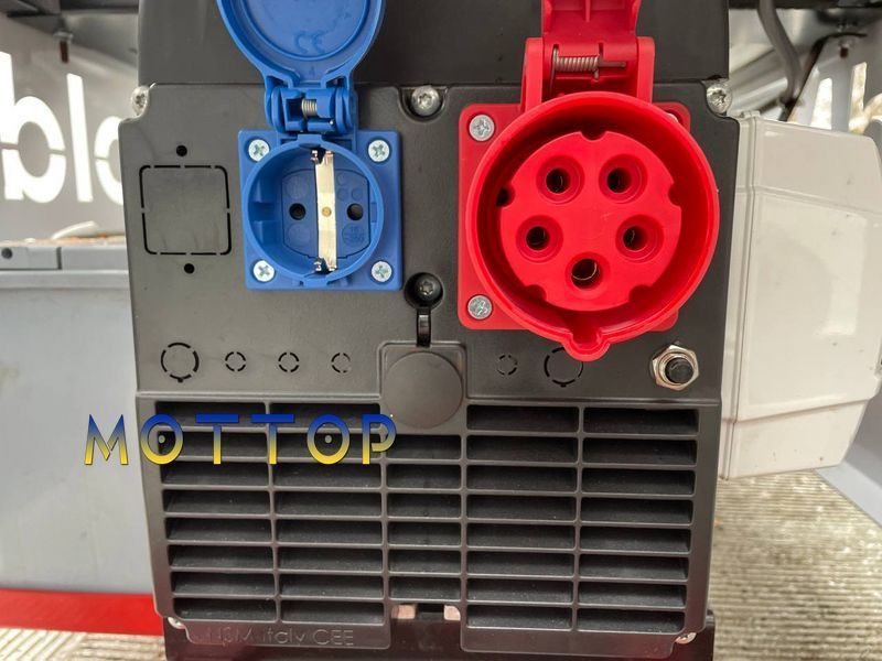 Бензиновий генератор GoldMoto GM12TBJG 12 KVA 380V 12562 фото