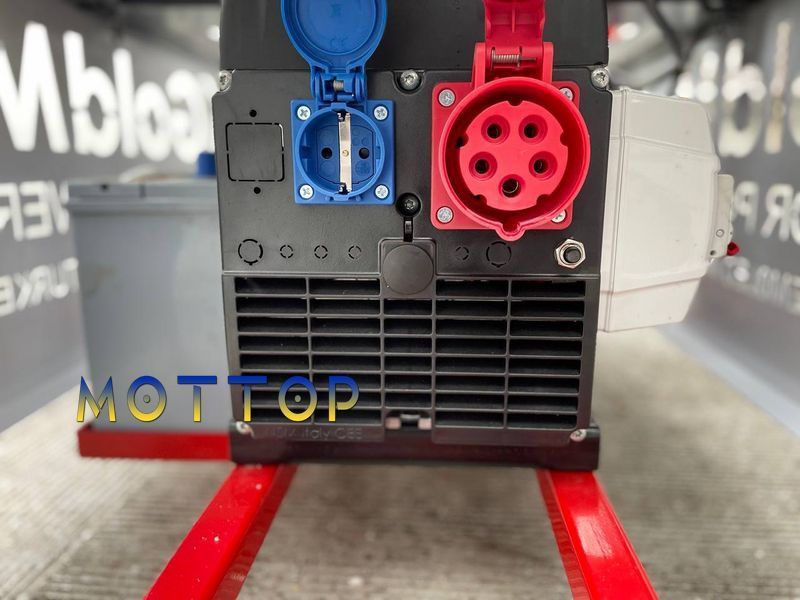 Бензиновий генератор GoldMoto GM12TBJG 12 KVA 380V 12562 фото