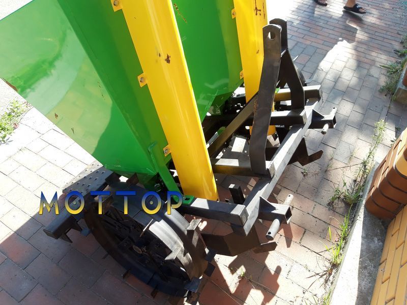 Картоплесаджалка Bomet 2 рядна 300л міжряддя 75см 20075 фото
