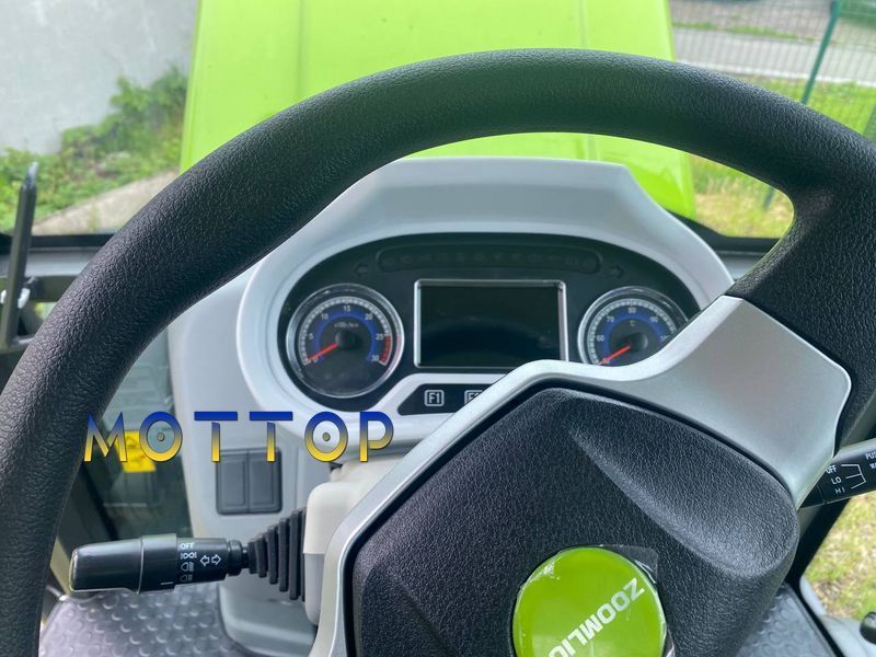 Трактор ZOOMLION RN1104 1104596 фото