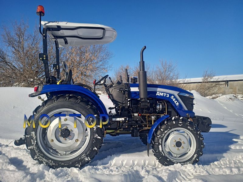 Мінітрактор ДМТЗ 544 Х (з навісом) 54402 фото